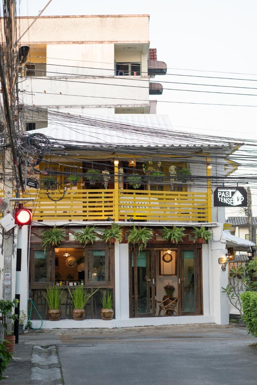 Past Tense * Chiang Mai